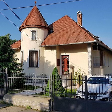 Villa Maria Apartman Miskolc Luaran gambar
