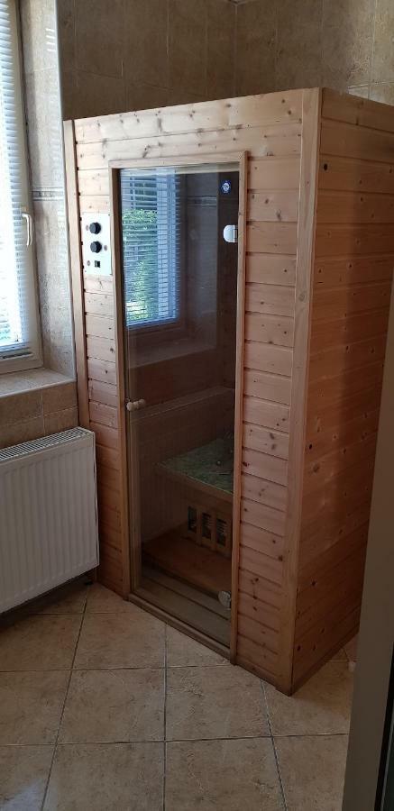 Villa Maria Apartman Miskolc Luaran gambar