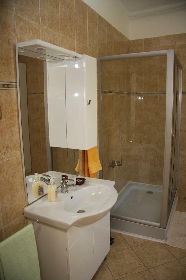 Villa Maria Apartman Miskolc Luaran gambar