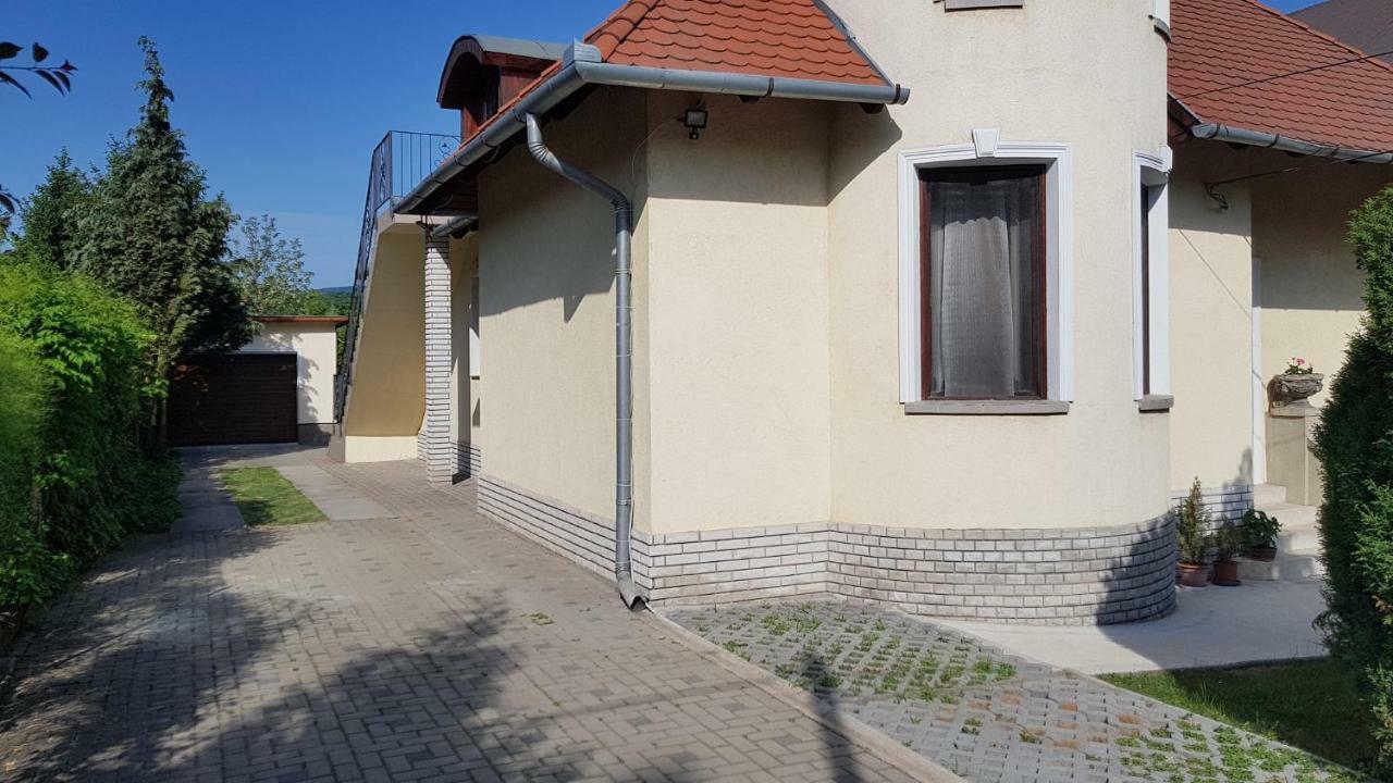 Villa Maria Apartman Miskolc Luaran gambar