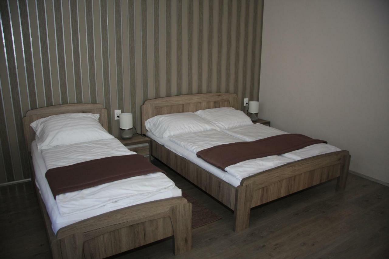 Villa Maria Apartman Miskolc Luaran gambar