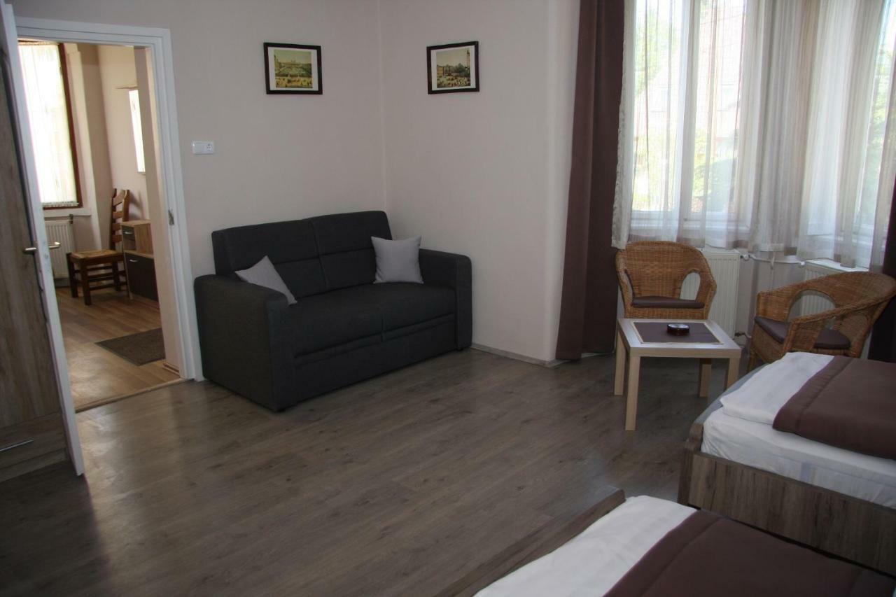 Villa Maria Apartman Miskolc Luaran gambar